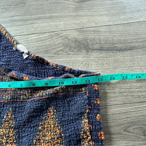 Love the Label Anthropologie One Shoulder Aztec Tank Top Crop Top Size Medium - Picture 4 of 7